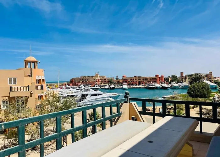 Warm Mb1 At Marina El Gouna Hurghada